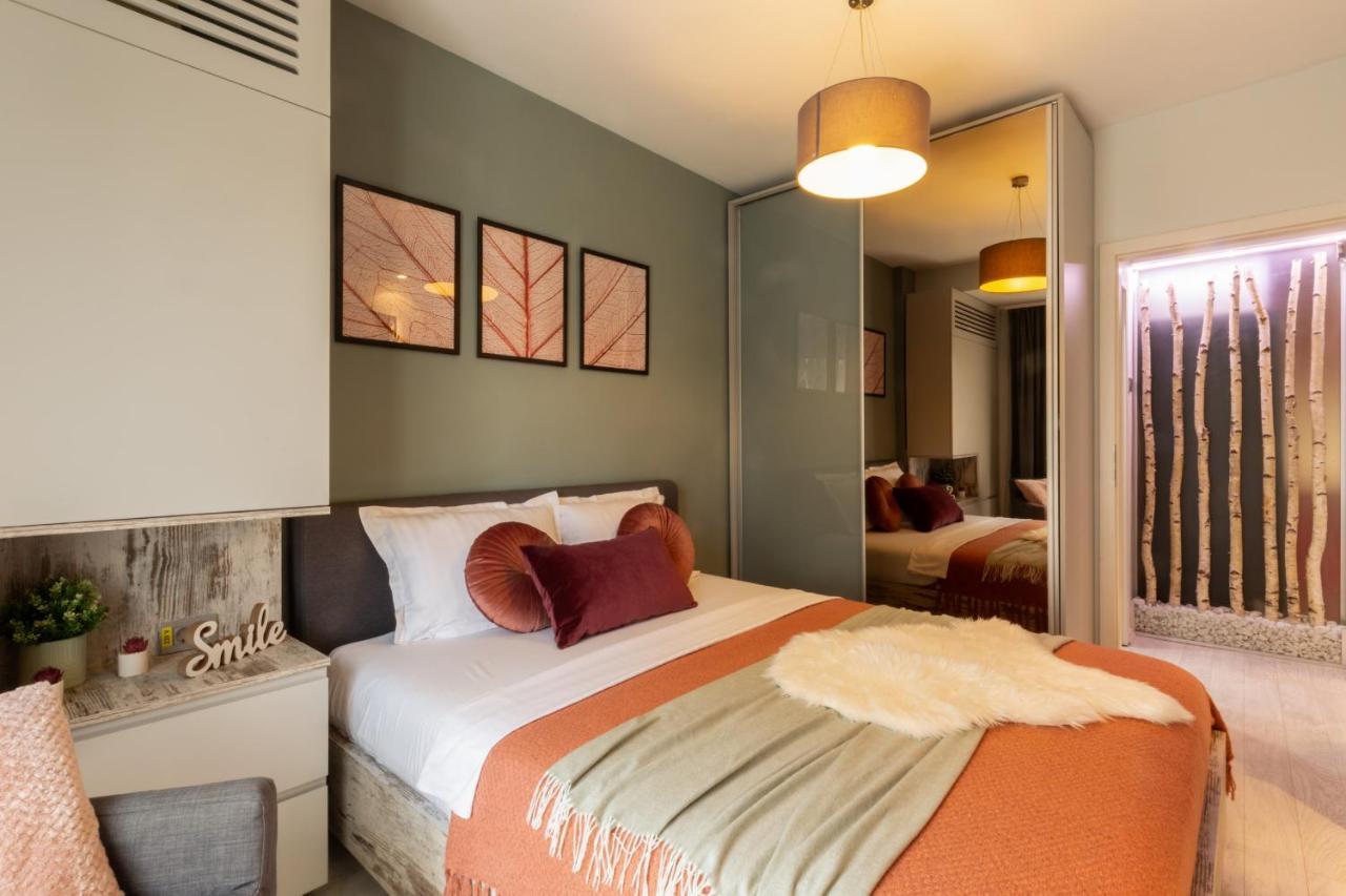 Modern 1Br Apt In The Old Town: The Perfect Choice Bucareste Exterior foto