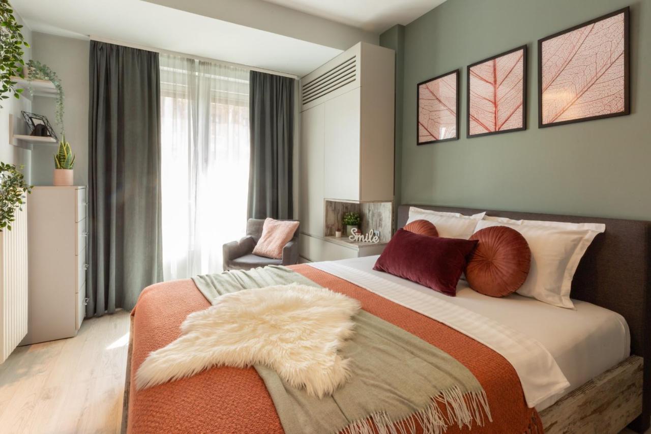 Modern 1Br Apt In The Old Town: The Perfect Choice Bucareste Exterior foto