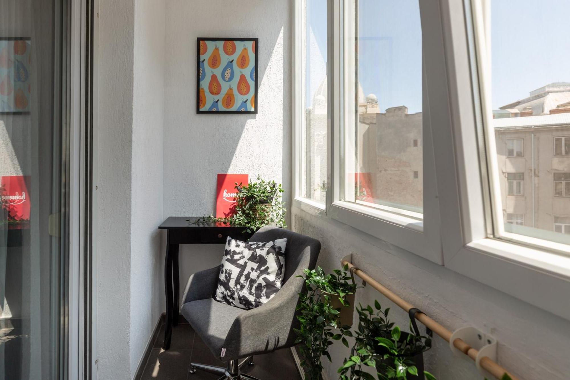Modern 1Br Apt In The Old Town: The Perfect Choice Bucareste Exterior foto